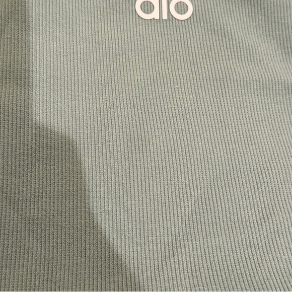 ALO Yoga Aspire Tank - Picture 6 of 6